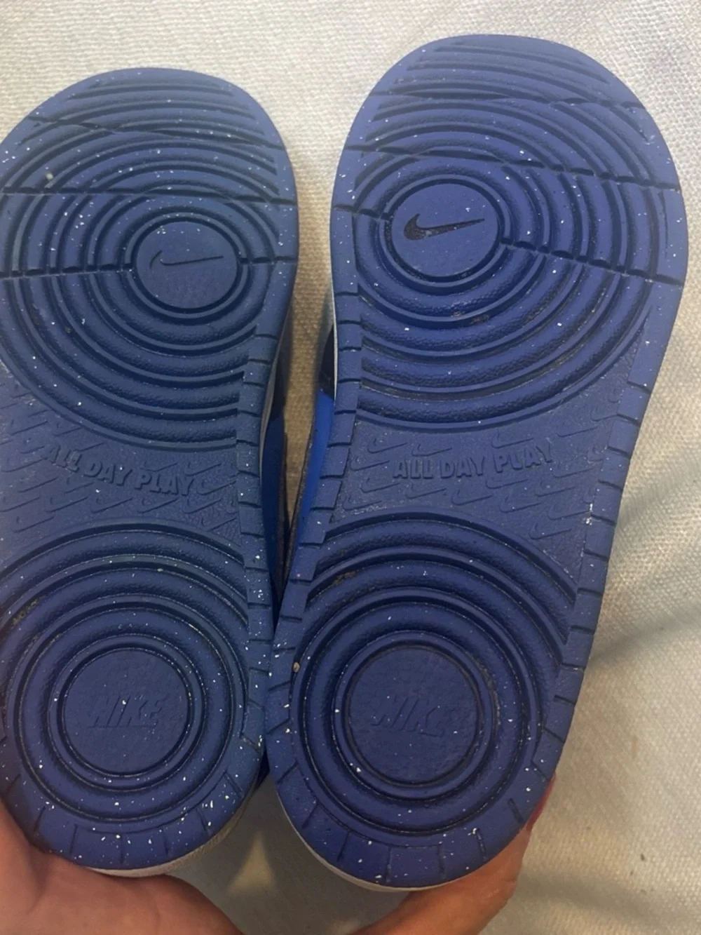 Nike kids Mid-Top Sneakers - Black & Blue